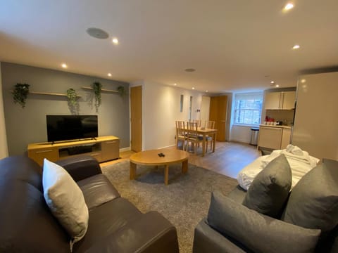 CS Exclusive Apartments of Princess Street West End Apartment hotel in Edinburgh