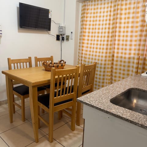 TV and multimedia, Kitchen or kitchenette, Dining area, heating, minibar, air conditioner