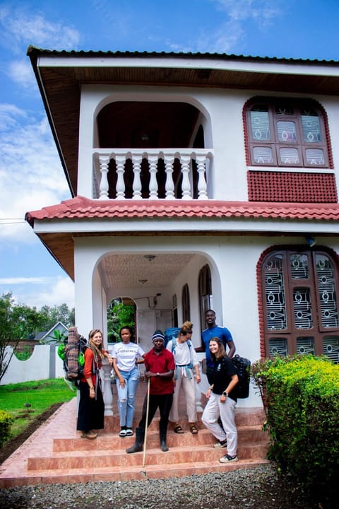 Property building, Facade/entrance, Day, People, Garden, View (from property/room), Balcony/Terrace, Garden view, group of guests