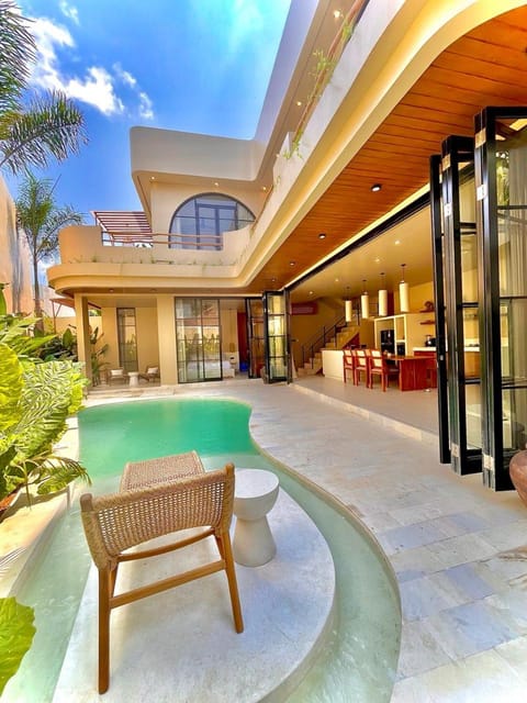 Juli Villas Canggu Pererenan Villa in North Kuta