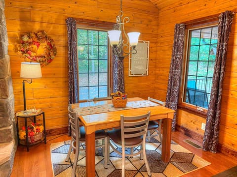 Ferngully Creek Cabins Cabin in Ohio