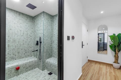 Steam room, Spa and wellness centre/facilities