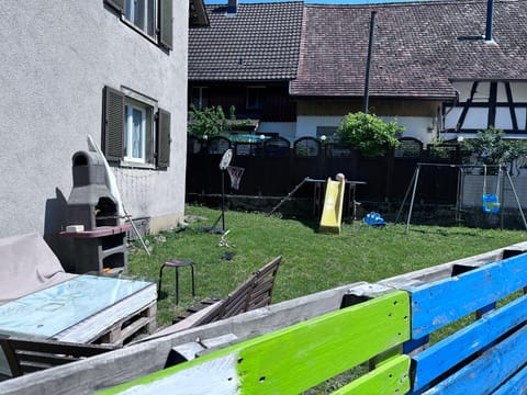 Family Zimmer BIGASKY Vacation rental in Singen