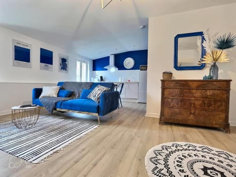 Living room, kitchen