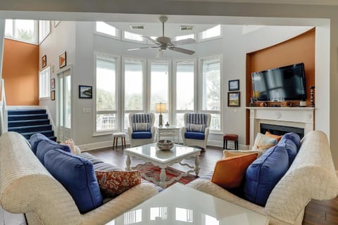 Kingfisher 8 House in North Forest Beach