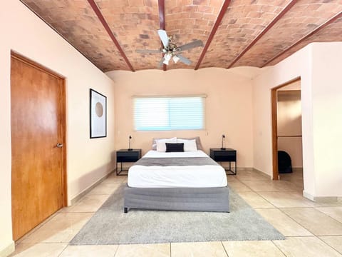 Studio with Salt Water Pool Apartment in Ajijic