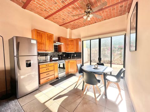 Cozy Studio & Refreshing Pool Apartment in Ajijic