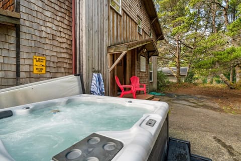 Beach Pine MCA#1575 House in Manzanita