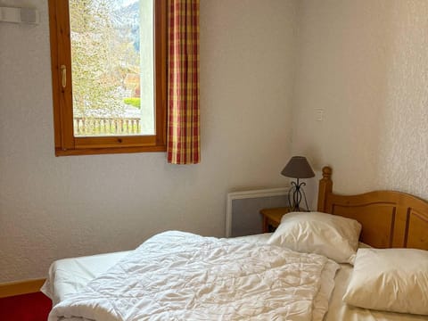 Appartement T2 Lumineux, Accès Piscine et Wifi, Proche Pistes - FR-1-807-63 Apartment in Notre-Dame-de-Bellecombe