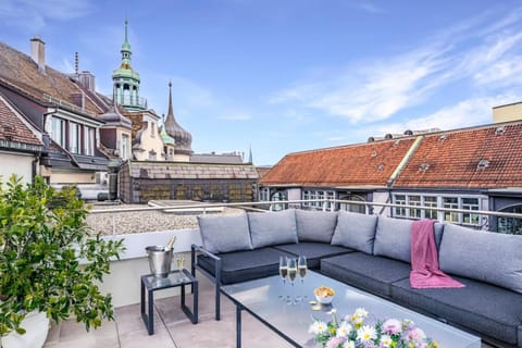 Bahnhofstrasse Designer Penthouse Private Rooftop Apartment in Zurich City