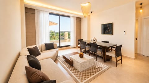 Living room, Dining area