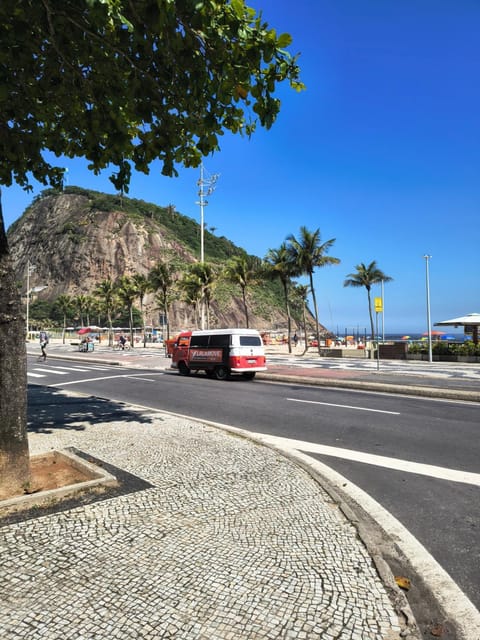 Neighbourhood, Street view