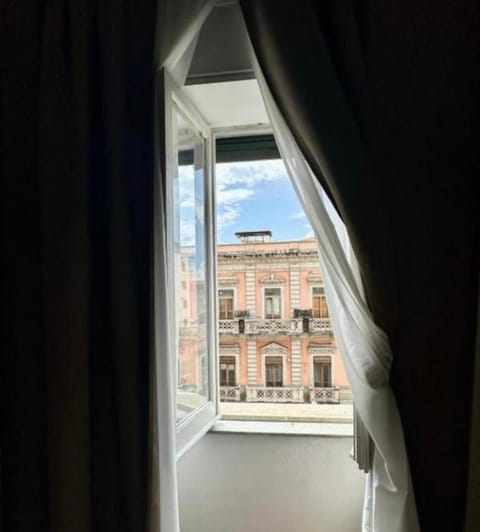 Day, Activities, Summer, City view, City view, Breakfast, Italian breakfast, Location, furniture, kitchen