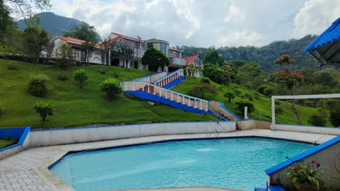 Day, Natural landscape, Mountain view, Pool view, Swimming pool