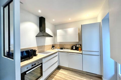 Grande terrasse en centre ville House in Aix-les-Bains