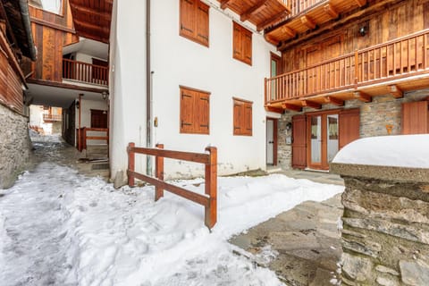 Le Chalet Des Vaches Apartment in Courmayeur