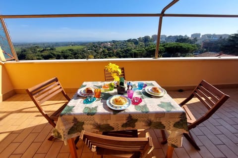 Natural landscape, View (from property/room), Balcony/Terrace