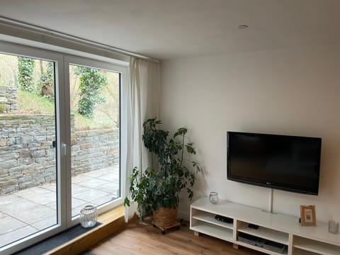 Communal lounge/ TV room, TV and multimedia, Evening entertainment