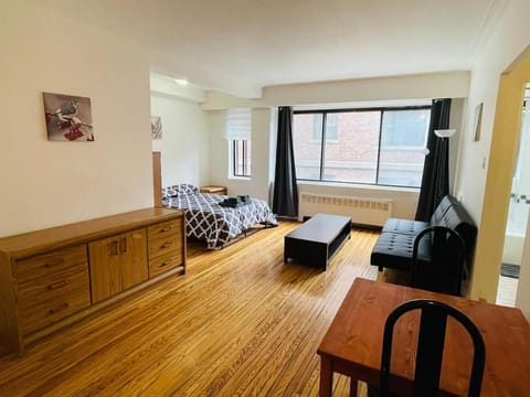 Living room, Photo of the whole room, Seating area
