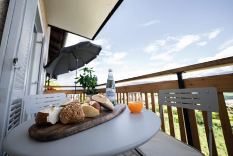 Apartment Schoenblick Apartment in Kaltern an der Weinstraße