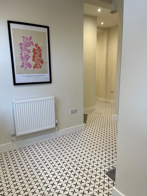 Casa Vault House in Chesterfield