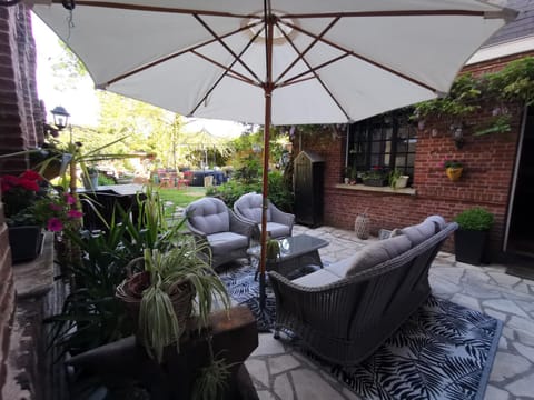 Patio, Garden view