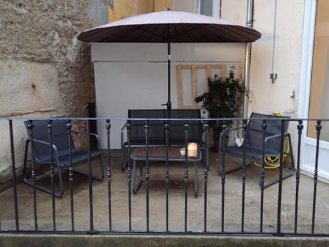 Patio, Balcony/Terrace