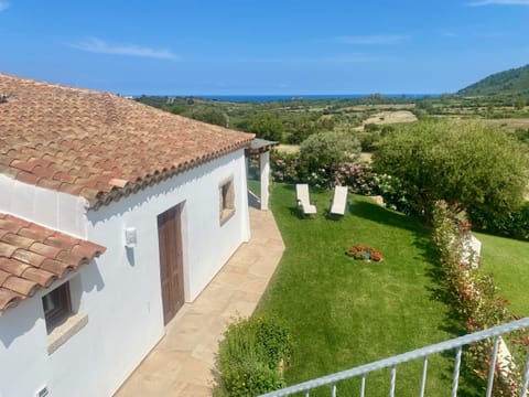 Property building, Garden view