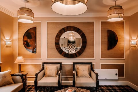 Living room, Decorative detail, Seating area