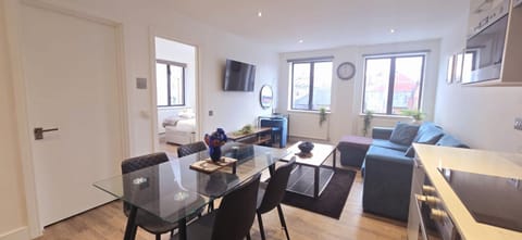 Kings Lodge By Nivaas 2 Apartment in Reading