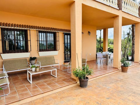 Patio, Balcony/Terrace