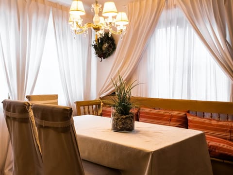 Lüch dl Mone y Chalets Apartment in Trentino-South Tyrol