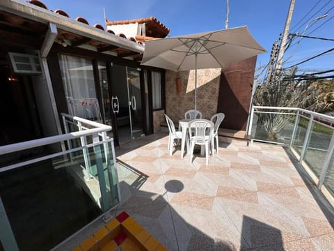 Apartamento 2 minutos a pé da praia de Geribá totalmente climatizado Apartment in Armacao dos Buzios