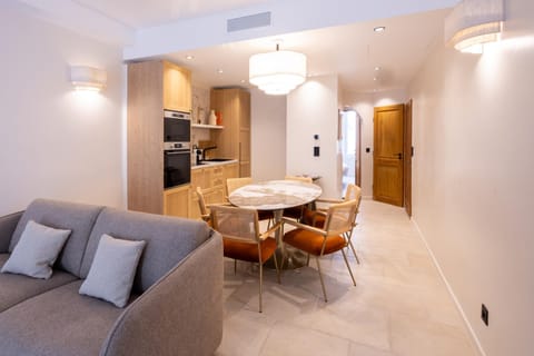 Appartement port de saint Tropez & place des Lices - CLEMENCEAU Apartment in Saint-Tropez