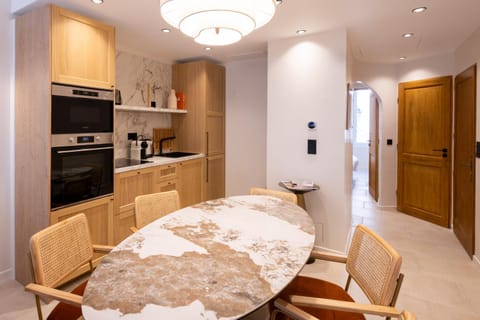 Appartement port de saint Tropez & place des Lices - CLEMENCEAU Apartment in Saint-Tropez