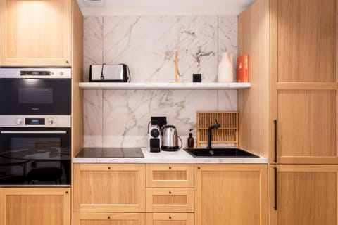 Appartement port de saint Tropez & place des Lices - CLEMENCEAU Apartment in Saint-Tropez