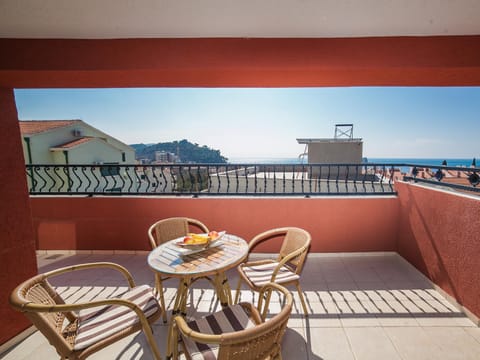 Balcony/Terrace, Seating area, Sea view