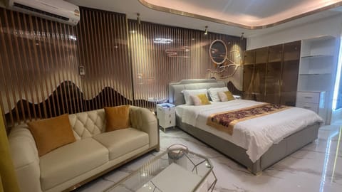 Bed, Living room, Bedroom