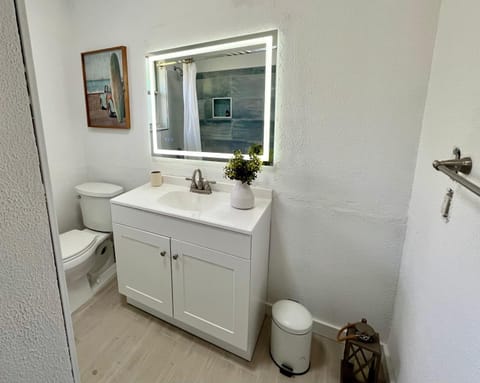 Captains Quarters Of Delray Beach House in Gulf Stream