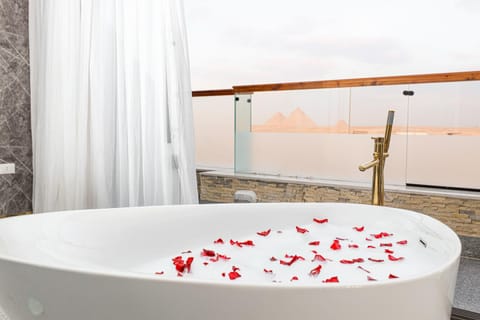 Nearby landmark, View (from property/room), Bedroom, Landmark view, Bath