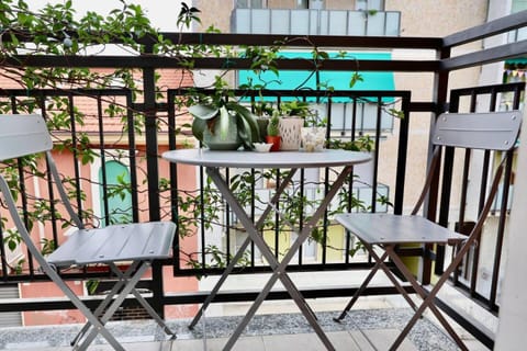 Davide Host LH89, 30min Duomo Apartment in Sesto San Giovanni