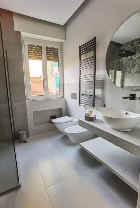 Davide Host LH89, 30min Duomo Apartment in Sesto San Giovanni