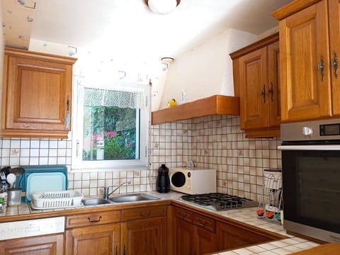 Maison charmante près du château de Suscinio avec jardin et parking - FR-1-639-128 House in Brittany