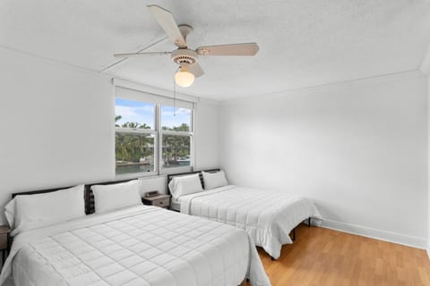 Bay Harbor Sunset Apt 2C Apartment in Surfside