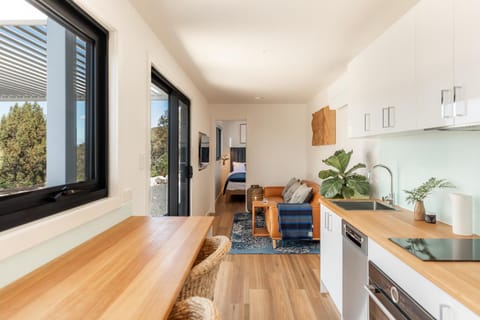 Bracken Retreat - Hobart Nature lodge in Tasmania