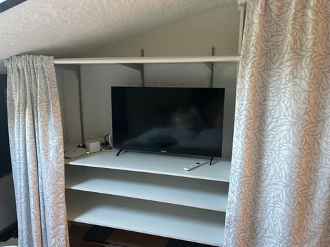 TV and multimedia, wardrobe