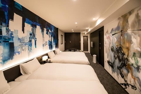 Bed, Photo of the whole room, Decorative detail, Bedroom