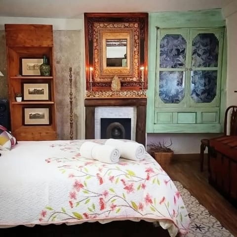 Bed, TV and multimedia, Photo of the whole room, Bedroom, heating, internet, towels, air conditioner