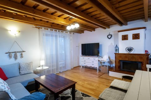 TV and multimedia, Living room