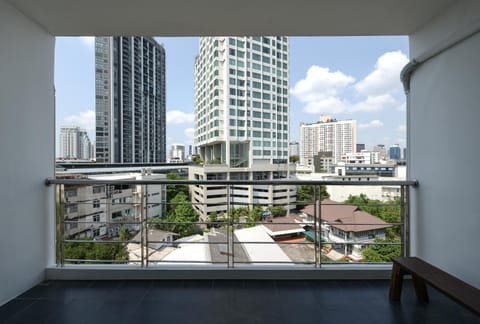 Balcony/Terrace, City view, City view